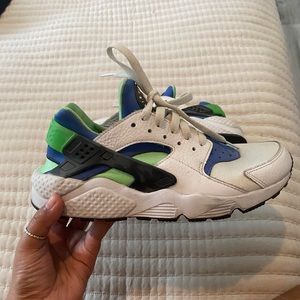 Nike women’s shoe